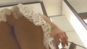 Примамливото предложение на Ванеса Ванеса Кейдж Дерик Пиърс български порно филми