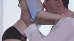 Гореща тийнейджърска оргия в кучешки bezplatno bg porno стил